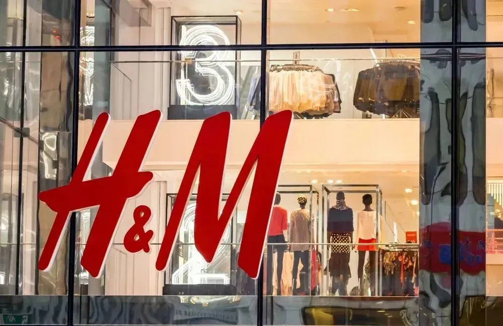 快时尚巨头H&M发力美妆分“蛋糕”！