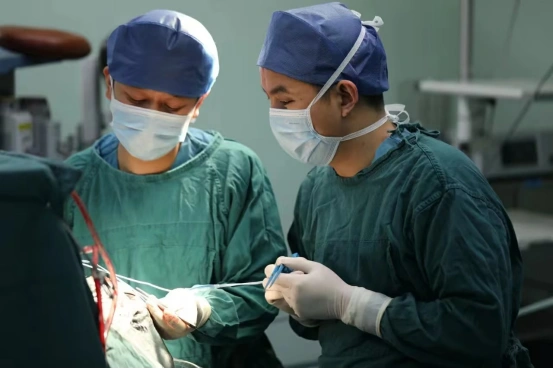 [专题精讲]腹壁专家刘宾教授，为你全面精析腹壁整形手术的“技与巧”