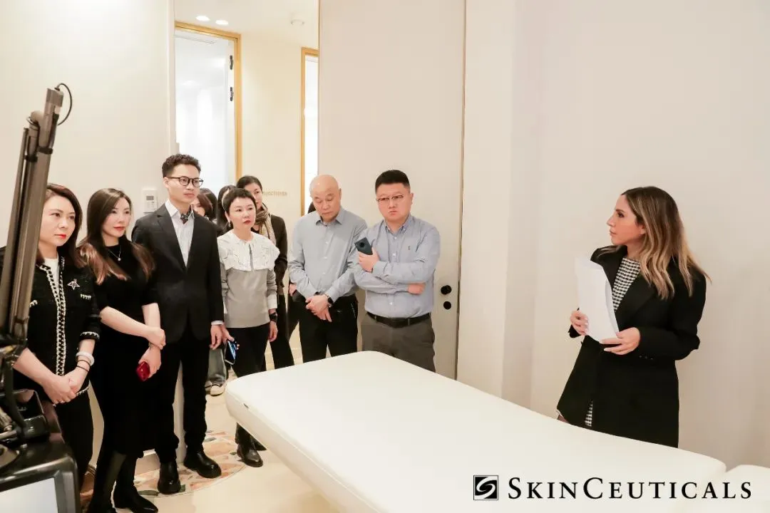 近50位中国医生与专家出席IMCAS，修丽可“整全护肤”如何中西合璧？